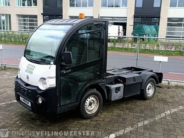 Elektrische bedrijfswagen aixam, mega, bouwjaar 2014 - afbeelding 1 van  12