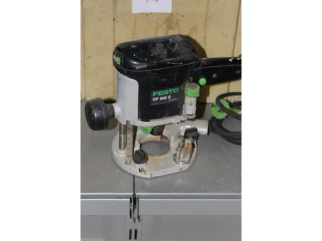 Elektrische bovenfrees festo type of 900 e in kunststoffen stapelbare koffer. - afbeelding 3 van  3