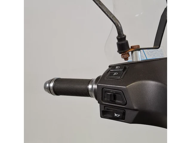 Elektrische bromscooter, la souris, e-sourini lood, 2019 - afbeelding 18 van  34