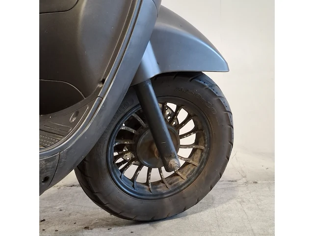 Elektrische bromscooter, la souris, e-sourini lood, 2019 - afbeelding 26 van  34