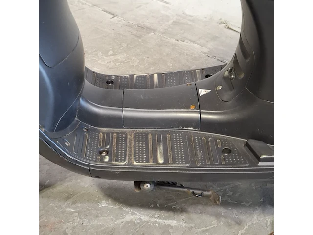 Elektrische bromscooter, la souris, e-sourini lood, 2019 - afbeelding 31 van  34