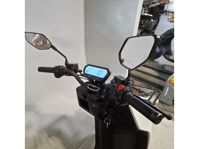 Elektrische bromscooter, super soco, cpx, 2022 - afbeelding 5 van  21