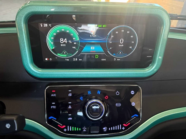 Elektrische citycar - afbeelding 15 van  31