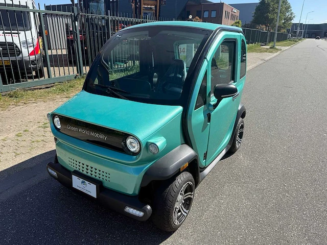 Elektrische citycar - afbeelding 12 van  31