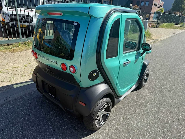 Elektrische citycar - afbeelding 30 van  31
