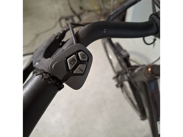 Elektrische damesfiets, amslod, venton lrx - afbeelding 13 van  14