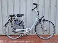 Elektrische damesfiets batavus, genova e-go, zilver - afbeelding 1 van  7