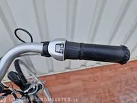 Elektrische damesfiets batavus, genova e-go, zilver - afbeelding 6 van  7