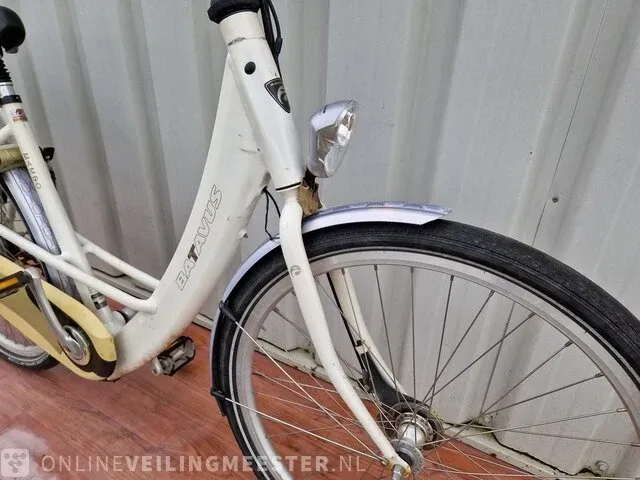 Elektrische damesfiets batavus, mambo easy, wit - afbeelding 2 van  8