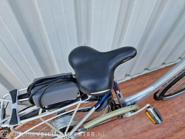 Elektrische damesfiets batavus, padova easy, zilver-blauw - afbeelding 3 van  8