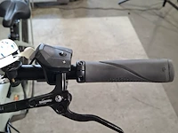 Elektrische damesfiets, cube, kathmandu pro - afbeelding 4 van  18