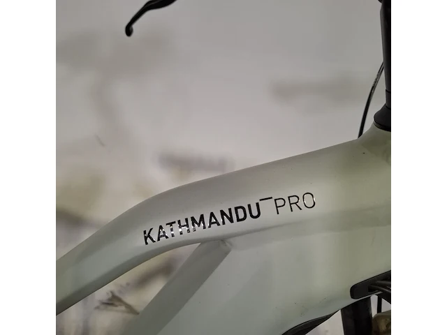 Elektrische damesfiets, cube, kathmandu pro - afbeelding 8 van  18