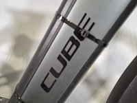 Elektrische damesfiets cube - afbeelding 12 van  19