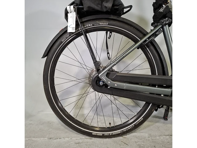 Elektrische damesfiets cube - afbeelding 15 van  19
