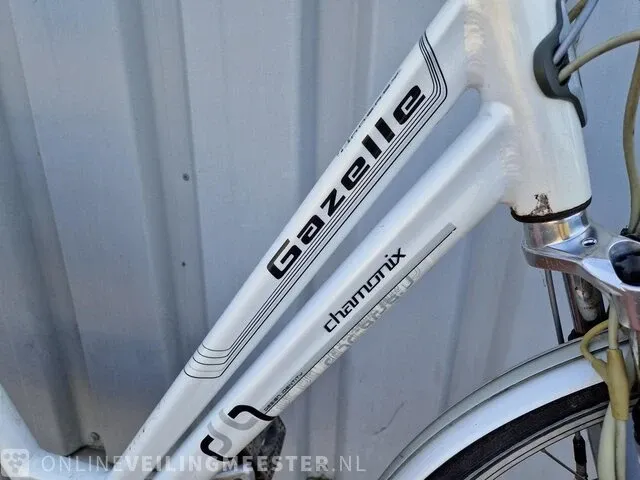 Elektrische damesfiets gazelle, chamonix, wit - afbeelding 3 van  8
