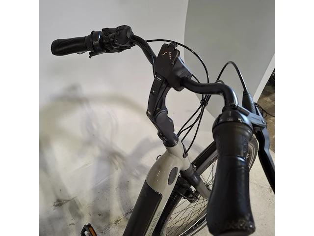 Elektrische damesfiets gazelle, grenoble c8, bouwjaar 2021 - afbeelding 12 van  15