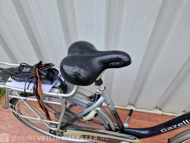 Elektrische damesfiets gazelle, orange innergy, zilver-blauw - afbeelding 4 van  8