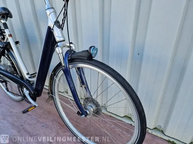 Elektrische damesfiets koga miyata, tesla, blauw-zilver - afbeelding 2 van  9