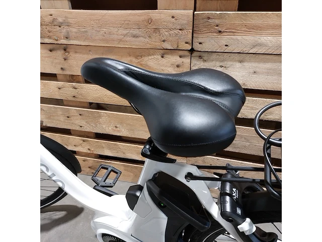 Elektrische damesfiets, piaggio, wit - afbeelding 2 van  17