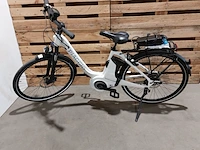 Elektrische damesfiets, piaggio, wit - afbeelding 1 van  17