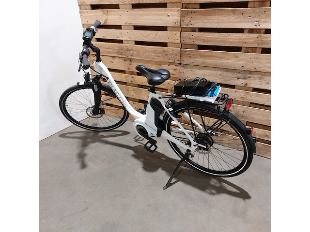 Elektrische damesfiets, piaggio, wit - afbeelding 11 van  17