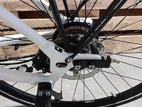 Elektrische damesfiets, piaggio, wit - afbeelding 14 van  17