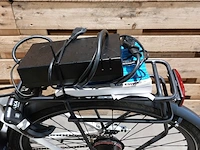Elektrische damesfiets, piaggio, wit - afbeelding 16 van  17