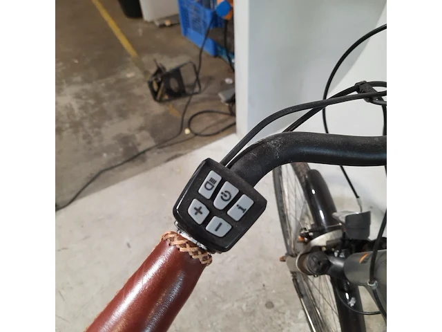 Elektrische damesfiets qwic, trend - afbeelding 2 van  16