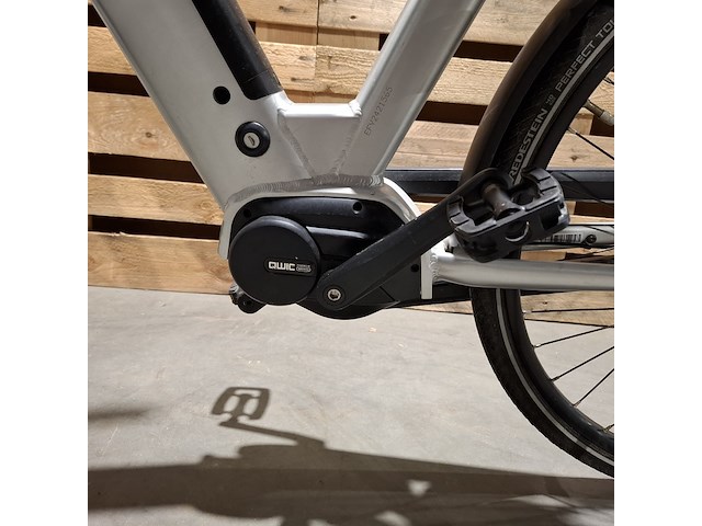 Elektrische damesfiets, qwic - afbeelding 9 van  10