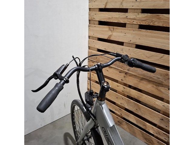 Elektrische damesfiets, qwic - afbeelding 7 van  11