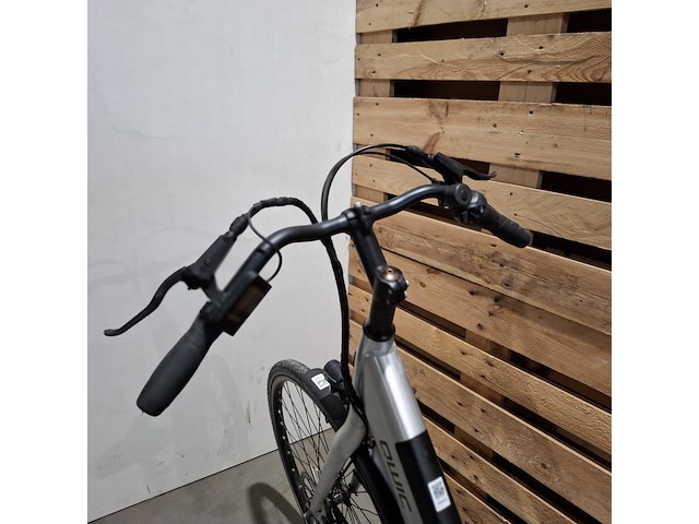 Elektrische damesfiets, qwic - afbeelding 6 van  10
