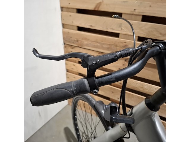 Elektrische damesfiets, qwic - afbeelding 11 van  14