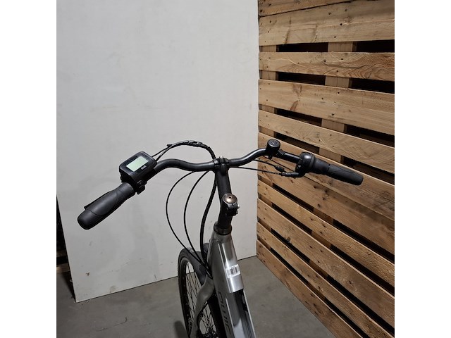 Elektrische damesfiets, qwic - afbeelding 8 van  12