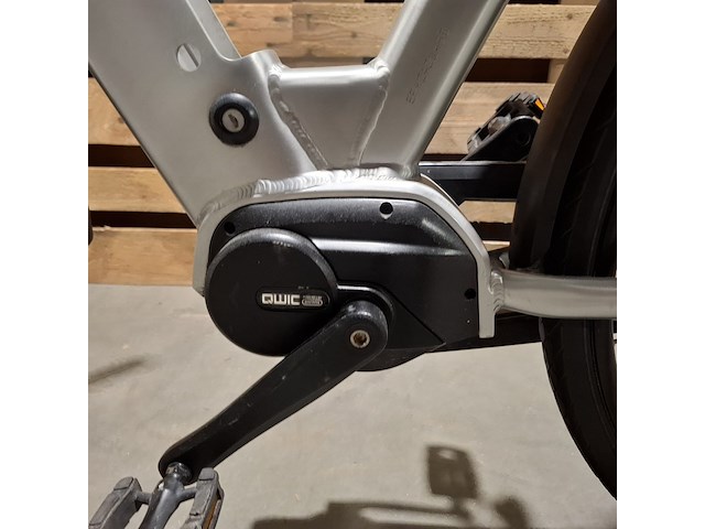 Elektrische damesfiets, qwic - afbeelding 12 van  12