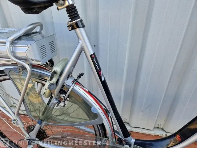 Elektrische damesfiets sparta, e lotion cs4, zilver-blauw - afbeelding 3 van  7