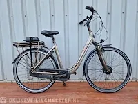Elektrische damesfiets stella, copenhague, brons - afbeelding 1 van  9