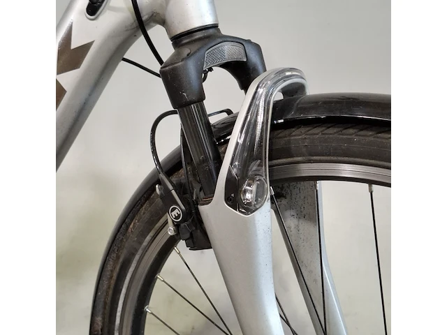 Elektrische damesfiets, trek, district+ 4 - afbeelding 7 van  11