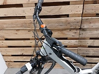 Elektrische damesfiets, univega, wit - afbeelding 3 van  14