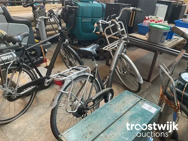 Elektrische damesfiets - afbeelding 3 van  7