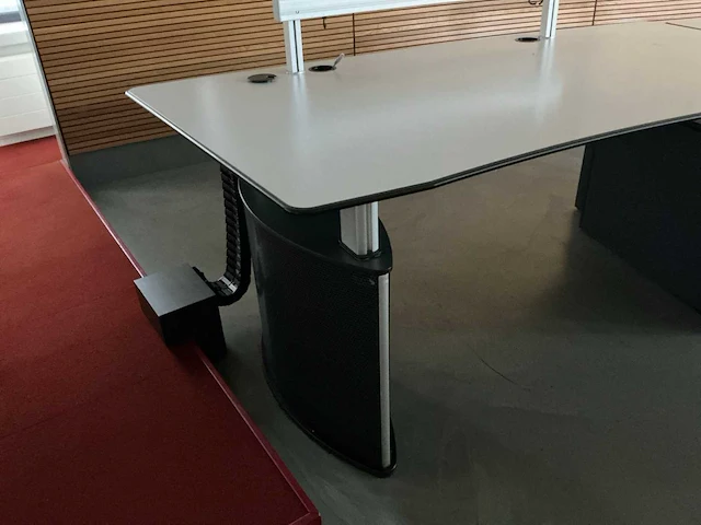 Elektrische dubbel bureau - afbeelding 8 van  18