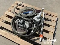 Elektrische en handmatige ad-blue pomp - afbeelding 1 van  6