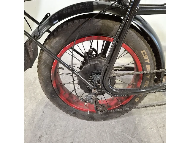 Elektrische fatbike - afbeelding 15 van  20