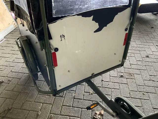 Elektrische ff bakfiets 6 persoons - afbeelding 2 van  13