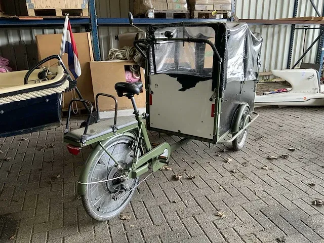 Elektrische ff bakfiets 6 persoons - afbeelding 6 van  13