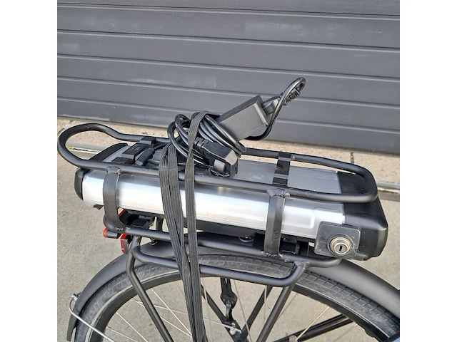 Elektrische fiets, batavus, e-fonk, zwart - afbeelding 8 van  11