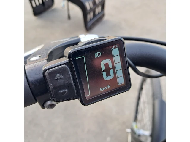 Elektrische fiets, batavus, e-fonk, zwart - afbeelding 9 van  10