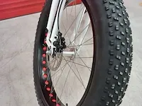 Elektrische fiets beach cruiser, wit, bouwjaar 2023 - afbeelding 3 van  25