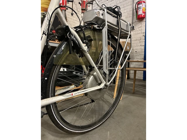 Elektrische fiets trek - afbeelding 4 van  10