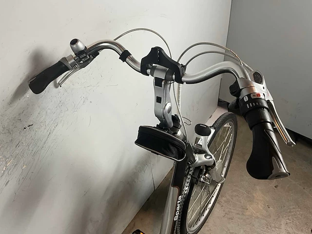 Elektrische fiets - afbeelding 11 van  12