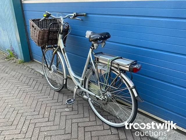 Elektrische fiets - afbeelding 3 van  8